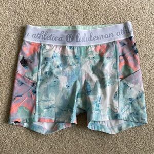 Lululemon 🍋 What the Sport Short, sz 6